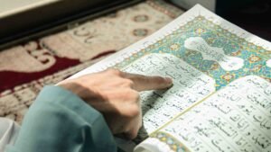 A Beginner’s Guide to Learning the Quran with Tajweed in the UK