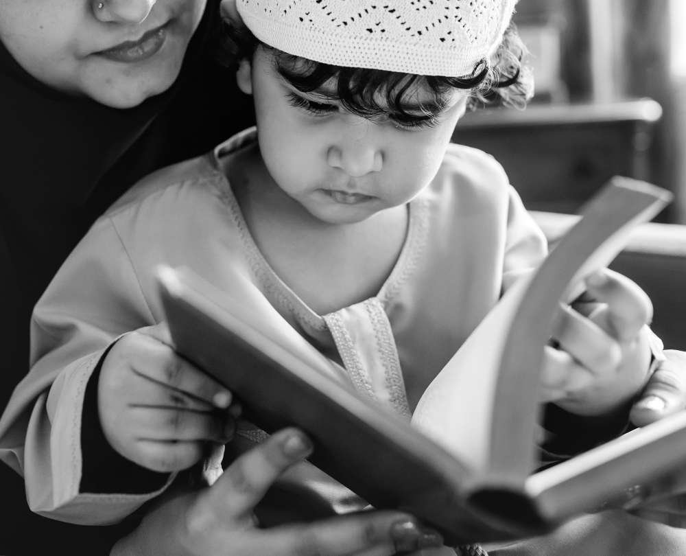 Introducing the Quran to Children – A Guide to Spiritual Learning and Growth