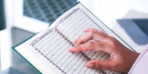 10 Physical and Spiritual Benefits of Reciting the Holy Quran