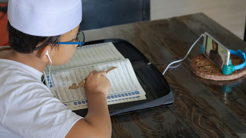 Online Quran Learning with Female Tutor - A Complete Guide for Students & Parents